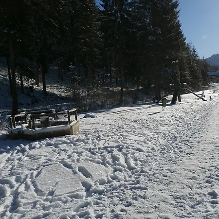 Gotthardt Apartment *